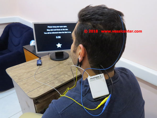 تست توجه و تمرکز ( IVA-2 ) همراه با نمونه برداری از امواج مغزی